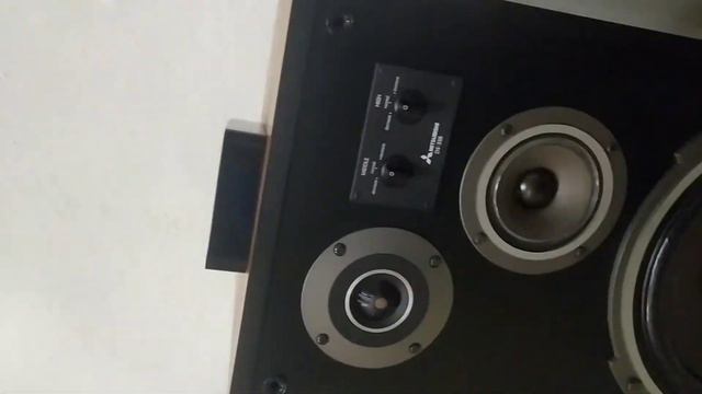 Mitsubishi DA-U680 and Diatone DS-35B смотреть онлайн