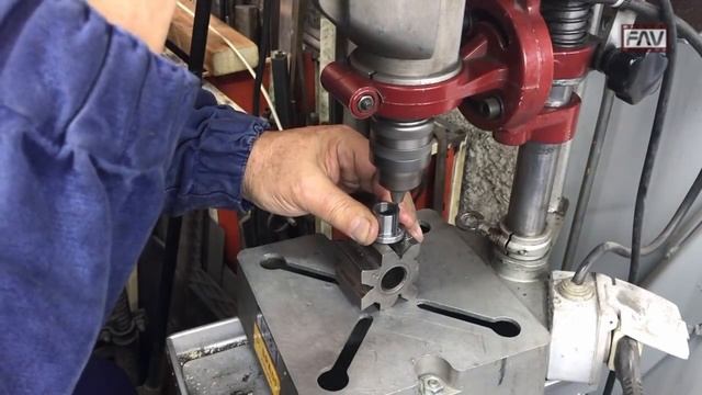 Invertitore Vite Madre per Tornio Ceriani #064 смотреть онлайн