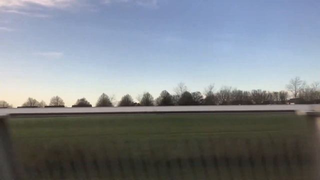 В Гаагу на поезде из Амстердама смотреть онлайн