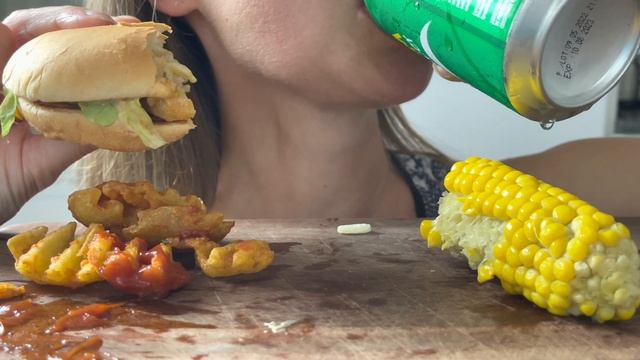 ASMR EATING AND DRINKING SOUNDS | NO TALKING | MC TASTY CHICKEN | CORNCOB | WAFFLE FRIES MUKBANG смотреть онлайн