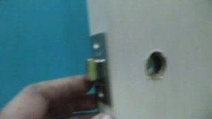 (Часть 8)  Обучение установке дверей: Как врезать защелку в дверь