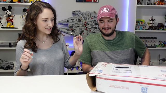 The CRAZIEST LEGO Haul YET?!? Fan Mail Unboxing! | Vlog-A-Saurus смотреть онлайн