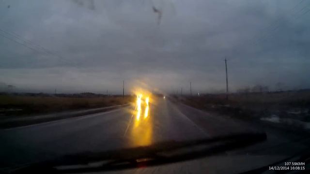 не всем хватает мощи, приходится помогать смотреть онлайн