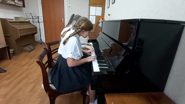Федоренко Алеся и Сметанина Анна, 11 и 12 лет смотреть онлайн