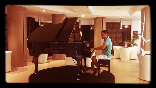 Amar Pelos Dois - Salvador Sobral смотреть онлайн