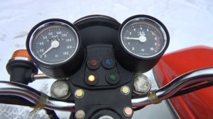 ява 350 634 /7/01 1983 года выпуска общий вид и работа двигателя.