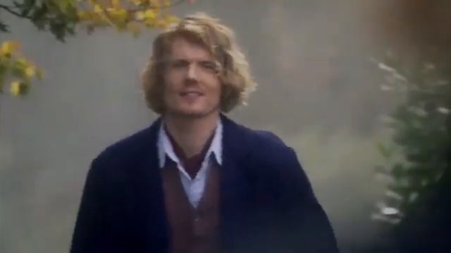 Пуаро Агаты Кристи Вечеринка в Хэллоуин смотреть онлайн