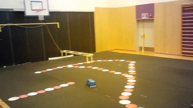 Indoor Session With My Tamiya Citroën 2CV And VW Bus