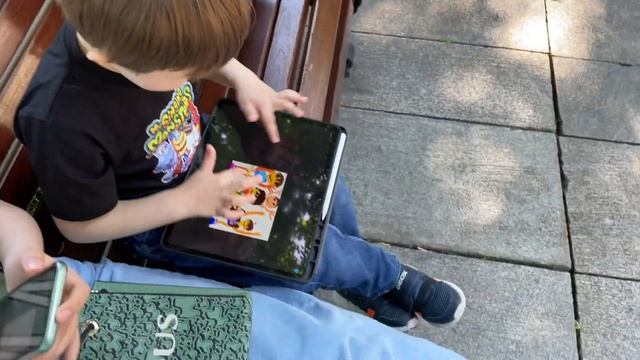 Влог. Москва. Сити. Какую знаменитость Диана встретила в парке. /Чудики Влог смотреть онлайн