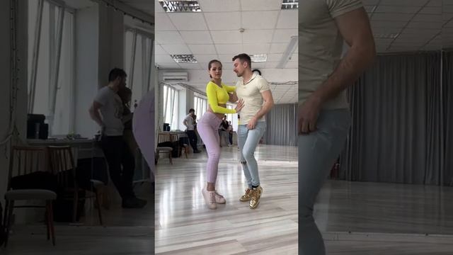 Бачата импровиз - финалочка ТОП)))) смотреть онлайн
