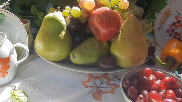 Осенняя пора. Фундук на фарфоре СССР.посуда#винтаж смотреть онлайн