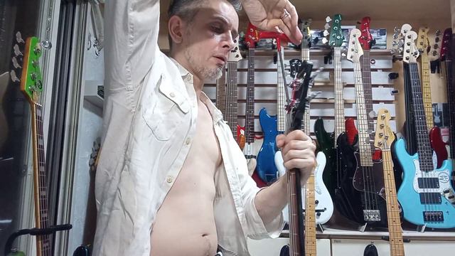 VINTAGE JAPANESE BASS GUITARS: Ibanez RB550 Pre-shipment test. BASS DEMO смотреть онлайн