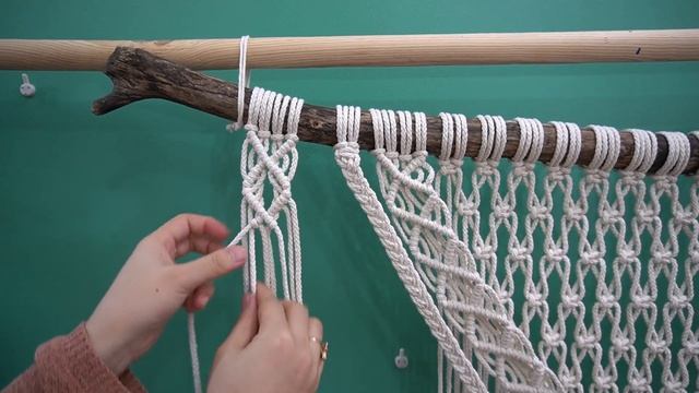 Large Macrame wall hanging tutorial | Easy DIY for macrame beginners смотреть онлайн
