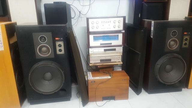 Khủng long SONY SS G7.Made in JAPAN.bas 40cm.treble dome .gỗ lạng nguyên zin. Giá 19,5tr. 090231370 смотреть онлайн