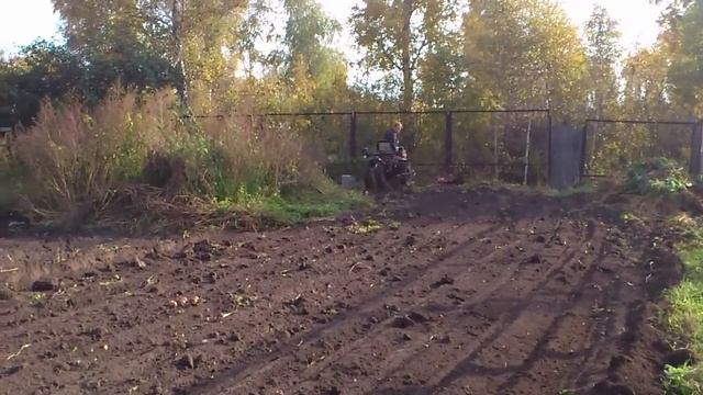 КМЗ 012 Вспашка смотреть онлайн