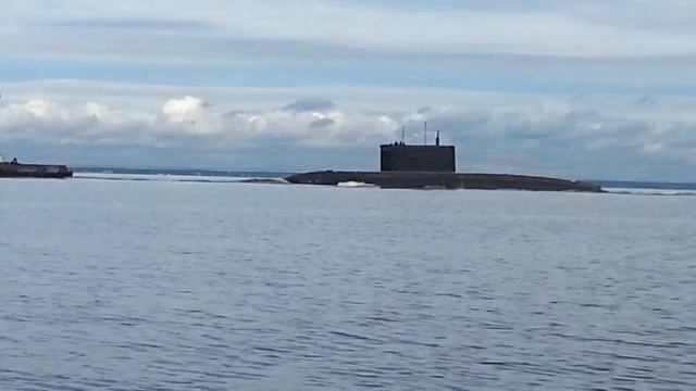 встретил подводную лодку смотреть онлайн