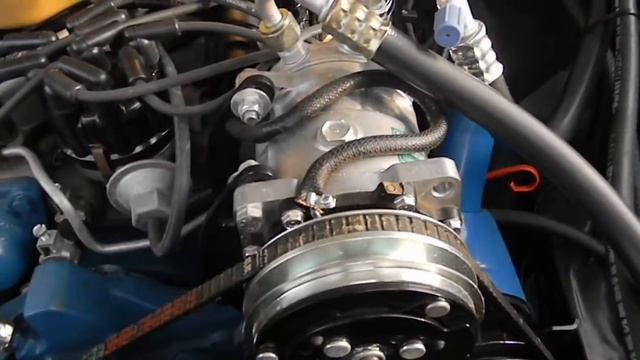 Video-1966 Ford Galaxie 500 XL Convertible смотреть онлайн