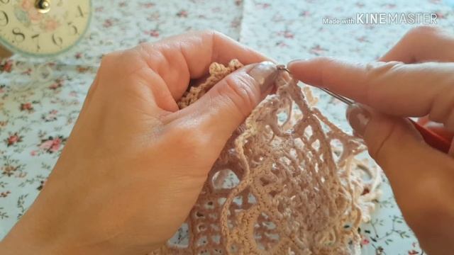 Вяжем крючком. Соединяем вязаные квадраты. #lace#вяжемкрючкомквадрат# смотреть онлайн