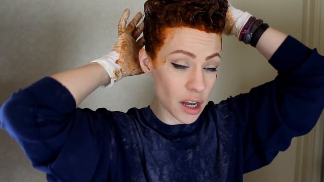 Dyeing for WHAT?! L'Oreal Feria C74 Intense Copper & 11.21 Ultra Pearl Blonde смотреть онлайн