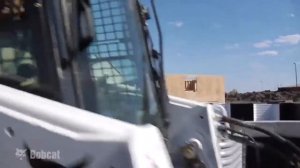 Гусеничный мини погрузчик Bobcat T870 -  в наличии в ООО «Бобкэт-Центр»