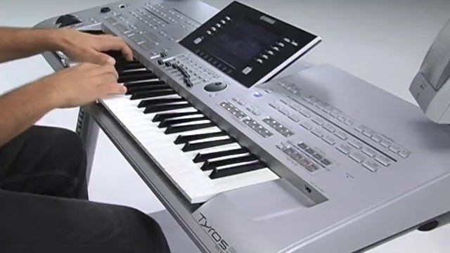 Tyros3 Sweet DX смотреть онлайн