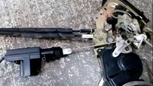 Лифан Х60, ставим обычный актуатор в двери!!