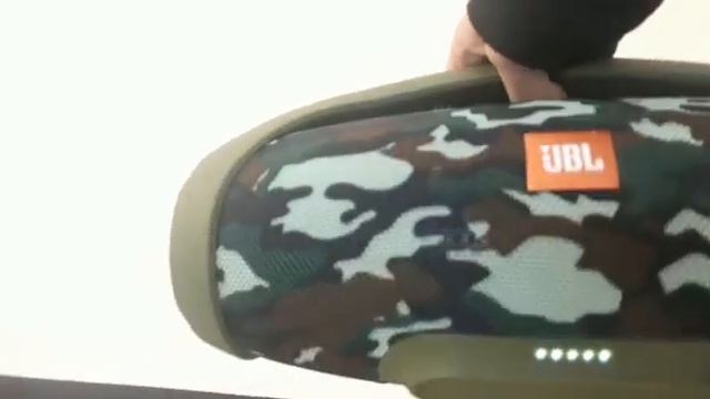 Колонка Бумбокс Военная смотреть онлайн