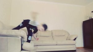 ВЫУЧИТЕ 5 ПРОСТЫХ САЛЬТО || топ 5 лёгких сальто #сальто