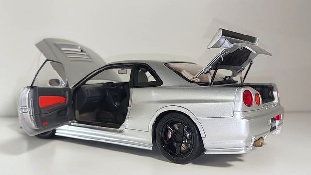 1:18 MOTORHELIX / Nissan Skyline GT-R R34 Z-TUNE NISMO [Unboxing] смотреть онлайн