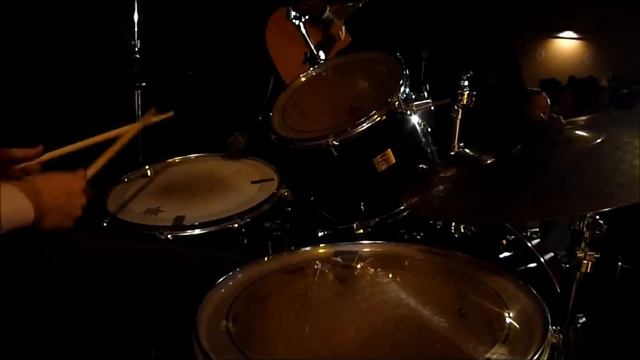 Something in the water [Cover] смотреть онлайн