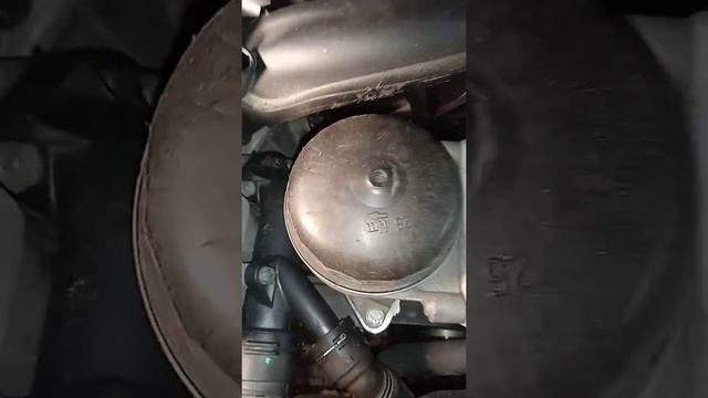 БМВ - всем владельцам с моторами серии N - проверяйте течь за масляным стаканом смотреть онлайн