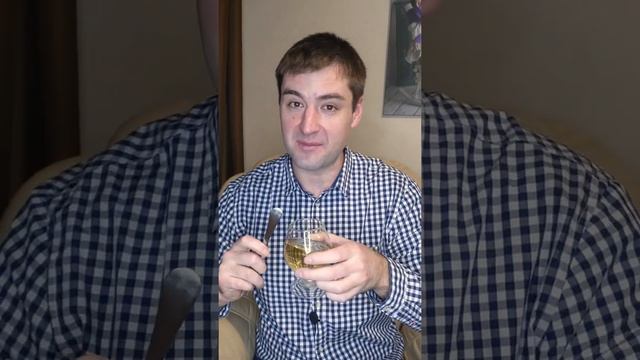 КАК ПОЗДРАВИТЬ С Новым Годом | ПОЗДРАВЛЕНИЕ с праздником #Shorts смотреть онлайн