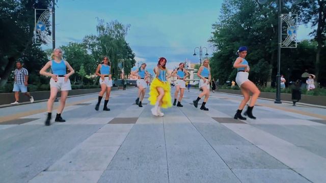 [K-POP IN PUBLIC | ONE TAKE] NAYEON(나연) 'POP! Dance Cover By 4SENSATION