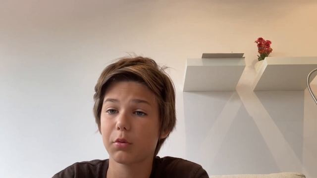 Как сделать шапку для ютуба на телефоне смотреть онлайн