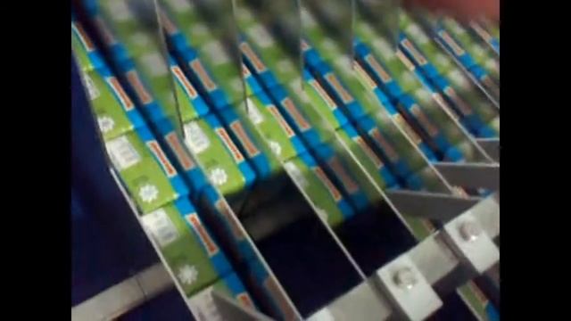 Как это сделано. Розлив сока в упаковку из картона. #сокфрутоняня #сокмалышам смотреть онлайн