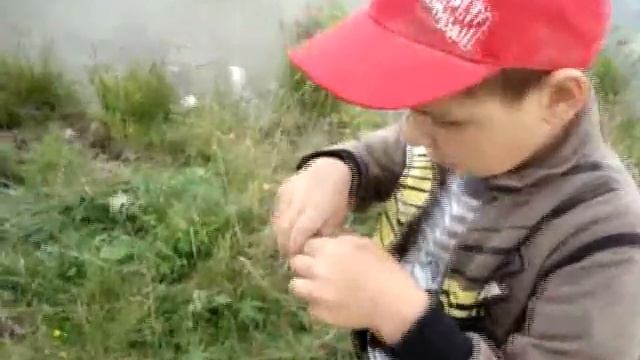 На рыбалку за карасями вместе с внуком 08 07 2014г смотреть онлайн