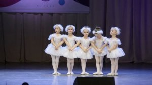 Школа танцев  Минск La Ballerine.  Балет для детей.  Танец Маленьких лебедей