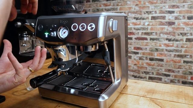 Dialing in multiple coffees with Sage (Breville) Barista Express Impress. As Simple as They Say?? смотреть онлайн