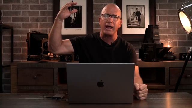 15 Brinnen Silhouette смотреть онлайн