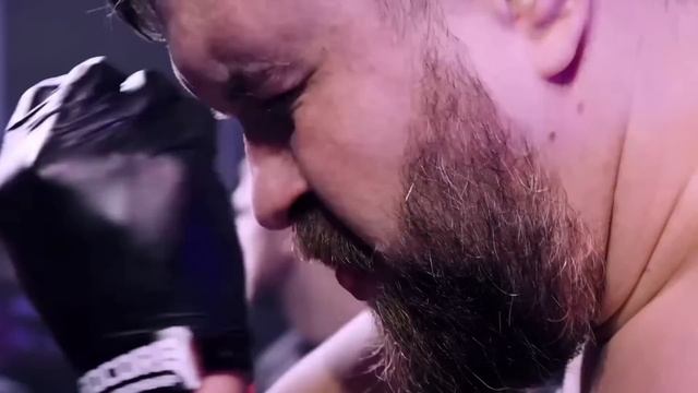 ТОП 5 ПОЗДНИХ ОСТАНОВОК В КУЛАЧНЫХ БОЯХ / Ужасные ошибки рефери смотреть онлайн