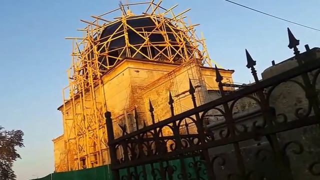 Еврейское кладбище в Черновцах смотреть онлайн