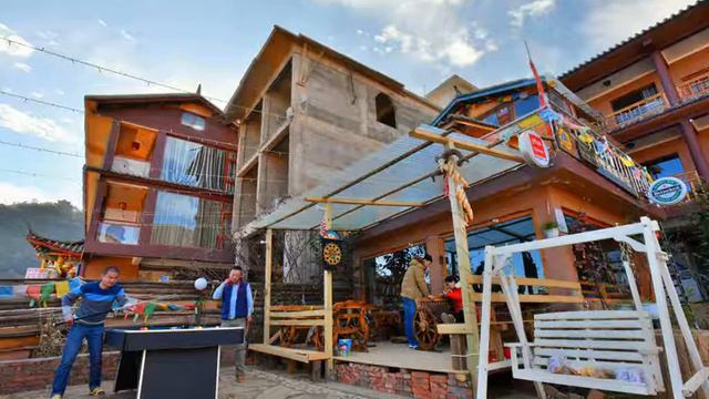 Mandala International Youth Hostel - Lijiang - China смотреть онлайн