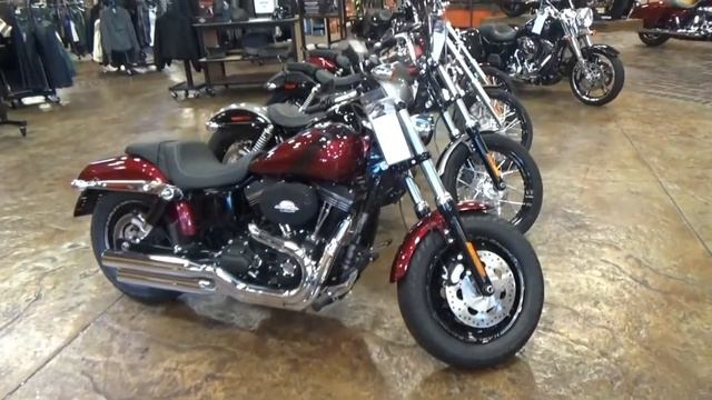 Магазин Harley Davidson в США. Harley Davidson store in the United States. смотреть онлайн