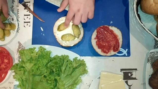 ПОВТОРИЛ МЕНЮ McDonald’s / РЕЦЕПТ ЧИЗБУРГЕРА, КАРТОШКА ФРИ В ДОМАШНИХ УСЛОВИЯХ / РЕЦЕПТ КАРТОШКИ ФР смотреть онлайн