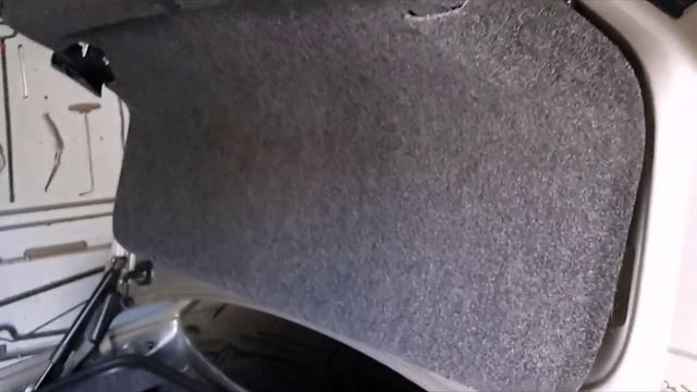 VW JETTA dismantling of trunk -- VW JETTA СНЯТИЕ ОБИВКИ БАГАЖНИКА смотреть онлайн