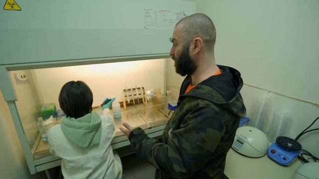 Эксперимент. Мульча, воздействие на почву. Часть 3 смотреть онлайн