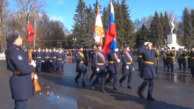 Торжественный марш посвящённый Дню освобождения г Ржева смотреть онлайн