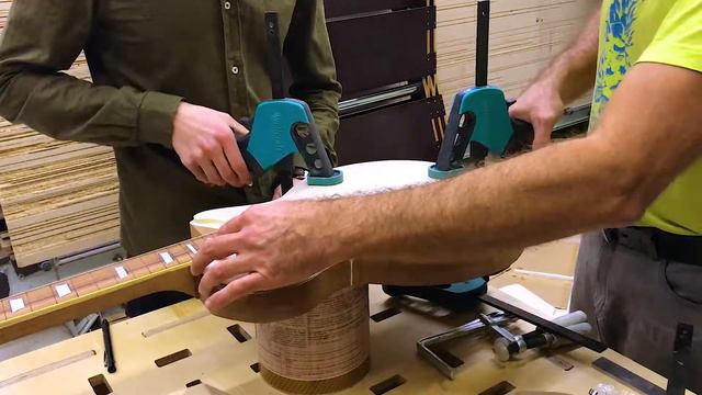 НАКЛАДКА Gibson Les Paul. смотреть онлайн