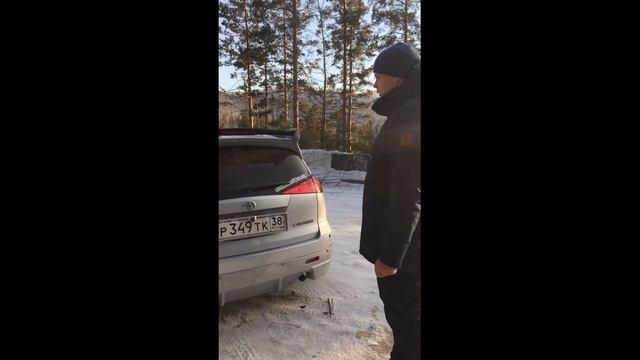 Обзор Toyota Caldina 241