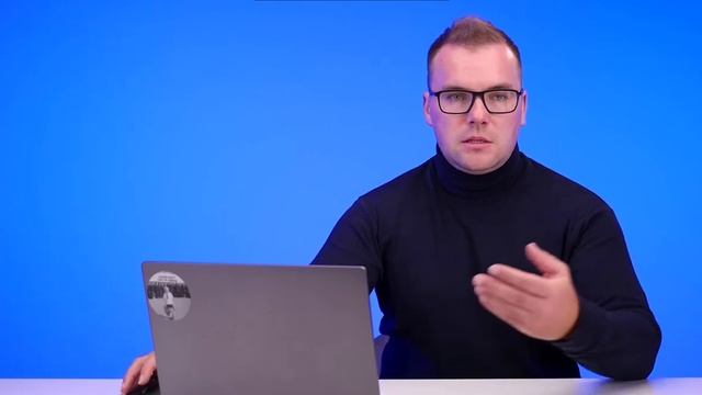 5.7 Создание креативов с помощью Crello смотреть онлайн